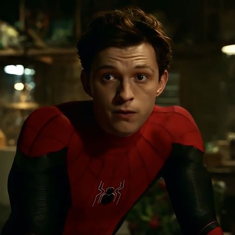 #peterparker #tomholland #nowayhome #avengers #mcu #ucm Tom Holland Spiderman Icon, Spiderman Tom Holland, Mcu Spiderman, Spiderman Tom, Spiderman No Way Home, Peter Spiderman, Cr7 Vs Messi, Tom Holland Zendaya, Bug Boy