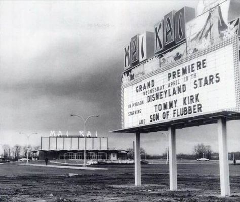 Mai Kai Theatre - Livonia, MI Detroit Suburbs, Outdoor Shopping Center, Mai Kai, Livonia Michigan, Michigan Adventures, Detroit History, George Burns, Downtown Detroit, Lake Girl