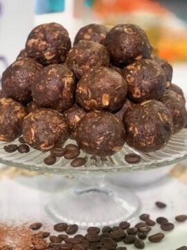 Espresso Energy Bites - Joy Bauer Joy Bauer Recipes Healthy, Joy Bauer Recipes, Fitness Queen, Energy Food, Joy Bauer, Healthy Swaps, Superfood Recipes, Light Bites, Healthier Choices