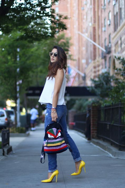 Yellow High Heels Outfit, Quirky Backpack, Neon Pumps, Colour Shoes, Yellow High Heels, Pumps Outfit, Neon Shoes, Bright Shoes, High Heels Outfit