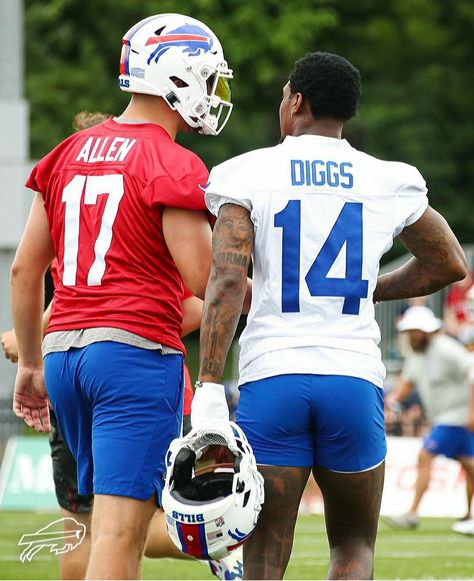 Josh Allen And Stefon Diggs, Diggs Brothers, Bailey Core, Stephon Diggs, Black Football Players, Josh Allen Buffalo Bills, Buffalo Bills Stuff, Nfl Bills, Stefon Diggs