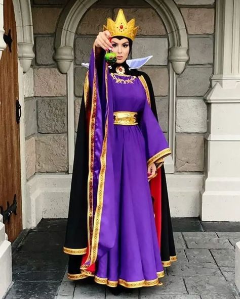 6 Best Disney Villain Costumes For Women In 2023 - That Disney Fam Disney Witches Costumes, Evil Disney Characters Costumes, Evil Queen Costume Snow White, The Evil Queen Costume, Snow White Evil Queen Costume Diy, Snow White Queen Costume, Snow White Witch Costume, Disney Villans Costumes For Women, Villain Costumes For Women