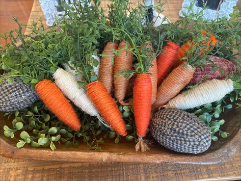 Jute Carrots Diy, Diy Carrots Decor, The Crafty Decorator, Diy Carrots, Sisters Crafts, Crafty Decorator, Carrot Craft, Mini Carrots, Easter 2023