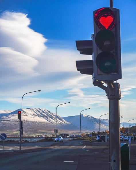 Traffic lights in Akureyri, Iceland are heart-shaped. Akureyri Iceland, Traffic Lights, Church Design, Stop Light, Traffic Light, Reasons To Smile, Cheer Up, Hot Springs, The Locals