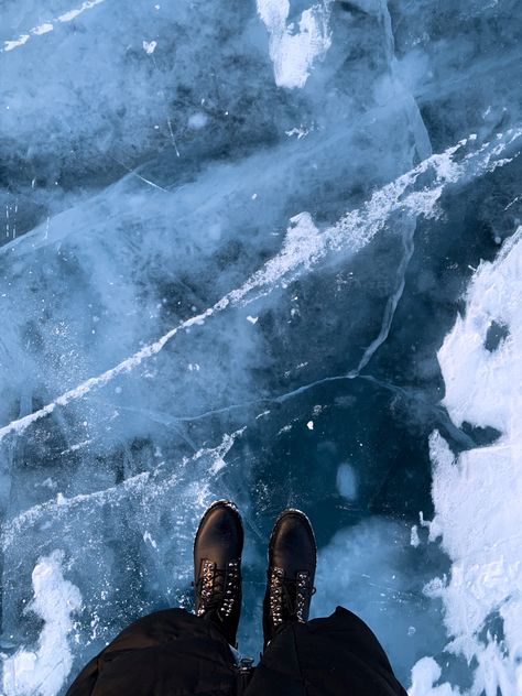 Ice Lake Aesthetic, Falling Through Ice, Alolan Sandslash, Sun Core, Husky Painting, Paint Colour Palettes, Christmas Reference, Scandi Winter, Book Mood Board