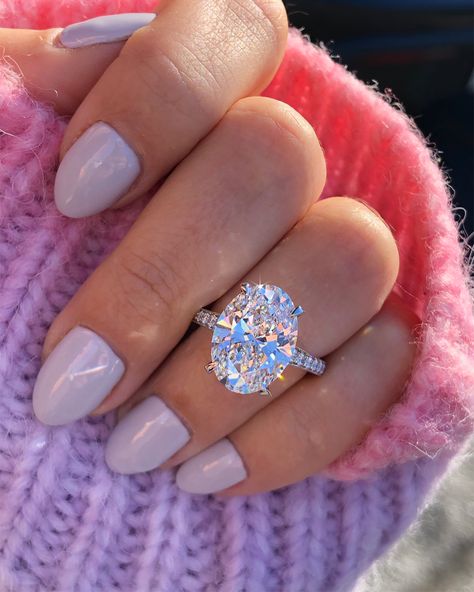 Oval Engagement Ring 3.5 Carat, Big Oval Diamond Engagement Rings, 4 Carrot Oval Engagement Ring, 5 Ct Oval Diamond Ring, 5carat Diamond Ring, 4.5 Carat Oval Engagement Ring, 2023 Engagement Ring, 4 Carat Oval Diamond Ring, Large Oval Diamond Ring