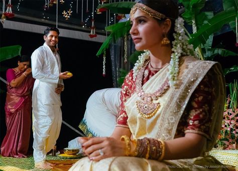 Samantha Ruth Prabhu and Naga Chaitanya | Goa | Celebrity Wedding | WeddingSutra Samantha Marriage, Wedding Rings For Bride, South Indian Blouse, Rings For Bride, भारतीय दुल्हन संबंधी, Samantha In Saree, Naga Chaitanya, South Indian Blouse Designs, Indian Blouse Designs