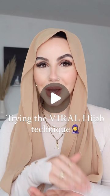 Amina Chebbi on Instagram: "Trying the VIRAL Hijab technique🧕 
Did it work? What’s your thoughts?
Let me know below👇🏻

#hijab #hijabfashion #hijabstyle #hijabmodern #hijablook #hijaboutfit #hijabdaily #hijabcantik #modest #modestfashion #modestclothing #modeststyle #scarf #scarfstyle #viral #viralreels #viralvideos #viralinstagram" Hijab Everyday Outfit, Hijab For Wedding Party Style, Chiffon Scarf Tutorial Hijab Styles, Curly Hair Hijab, Hijab With Turtleneck, Hijab Style For Diamond Face Shape, How To Make Hijab, Hijab Tourtial, Beret Hijab