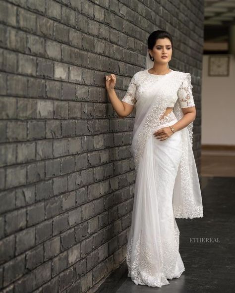 White Wedding Saree Bridal Collection, Christian Wedding Sarees For Bride, Wedding Sarees Christian, Bridal White Saree, White Blouse Designs For Saree, Christian Wedding Saree, White Wedding Saree, White Saree Wedding, White Saree Blouse