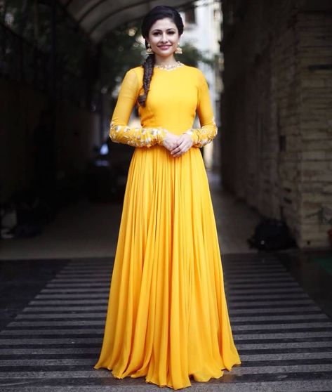 Yellow Frocks For Women, Yellow Gown Indian, Yellow Gown For Haldi, Frocks For Women, Semi Casual Dresses, Gown Indian, Frocks And Gowns, Designer Anarkali Dresses, Yellow Gown