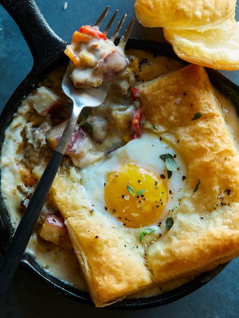 Breakfast Pot Pie, Spoon Fork Bacon, Recipes Sausage, Pot Pie Recipe, Mexican Breakfast, Recipe Breakfast, Pot Pies Recipes, Pot Pies, Frozen Puff Pastry