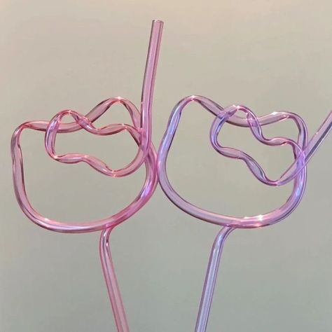 Twitter Images Hello Kitty, Sanrio Stuff, Hello Kitty House, Hello Kitty Rooms, Reusable Straws, Hello Kitty Aesthetic, Hello Kitty Pink, Hello Kitty My Melody, Cute Kitchen