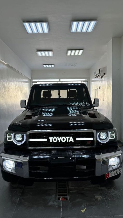 Toyota Land Cruiser 70 Series, Land Cruiser Car, Landcruiser 100, Cruiser Car, Tmax Yamaha, Land Cruiser 70 Series, Toyota Lc, Toyota Land Cruiser 100, Nissan Gtr R34