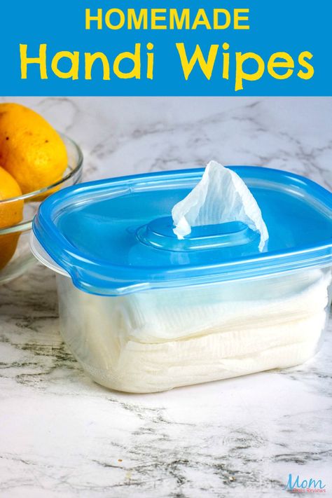 Easy Step-by-Step Tutorial for Homemade Handi Wipes #DIY #handwipes #tutorial Homemade Wipes, Wipes Diy, Organic Cleaning, Plastic Containers With Lids, Dog Biscuits Homemade, Homemade Bath, Disinfecting Wipes, Diy Labels, Homemade Products