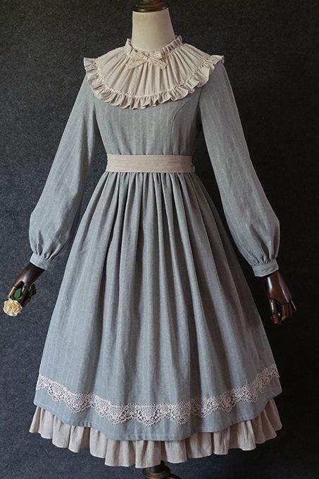 1900 Dress, Lolita Outfit, Op Dress, Old Fashion Dresses, Old Dresses, Vestidos Vintage, Historical Dresses, Fashion Design Clothes, Classic Dress