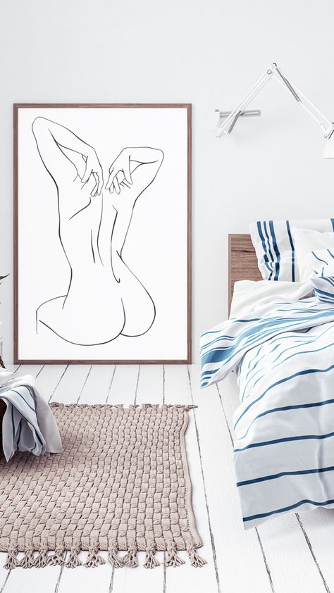 Bedroom Art Aesthetic Drawing, Minimalist Body Drawing, Sensual Line Drawing Art, Lesbian Line Art Drawing, Lesbian Line Art, Spa Wall Decor, Sensual Bedroom, Nude Line Art, Line Art Images