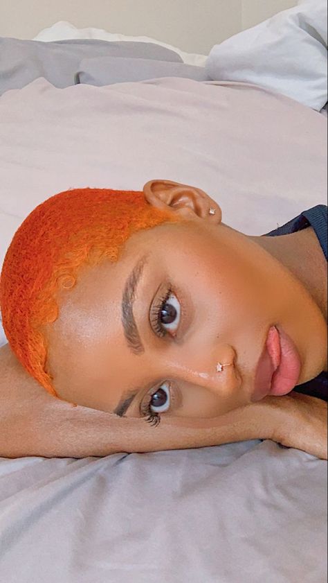 Bald Dyed Hair Black Women, Orange Buzzcut Women, Shaved 4c Hair, 2023 Asian Hair, Fox Hair Color Ideas, Half Hair Color Ideas, Dyed Short Hair Ideas, Hair Dye Colors For Brown Skin, Hair Color Ideas Auburn