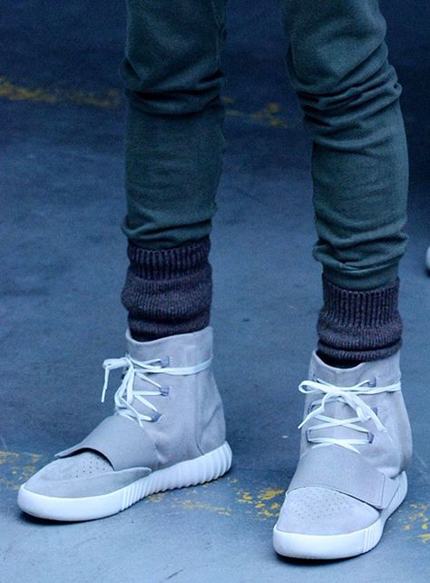 Adidas Yeezy Boost 750 gray high-top sneakers. #graysneakers #adidas #yeezy #yeezyshoes Yeezy High Top, Kanye West Adidas, Yeezy Boost 750, Sneaker Trends, Yeezy 750, Yeezy Sneakers, Trending Sneakers, Yeezy Boost, Adidas Tubular Defiant