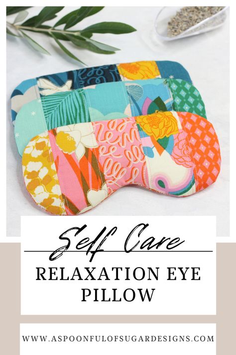 Lavender Rice Eye Pillow Diy, Aromatherapy Eye Pillow Diy, Diy Yoga Pillow, Yoga Eye Pillow Diy, Eye Pillows Diy, Diy Weighted Eye Pillow, Diy Weighted Eye Mask, Self Care Sewing Projects, Weighted Eye Pillow