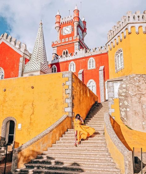 Sinatra Portugal, Pena Palace, Travelling Ideas, Best Instagram Photos, Sintra Portugal, Fairytale Castle, Happy Travels, Portugal Travel, Travel Instagram