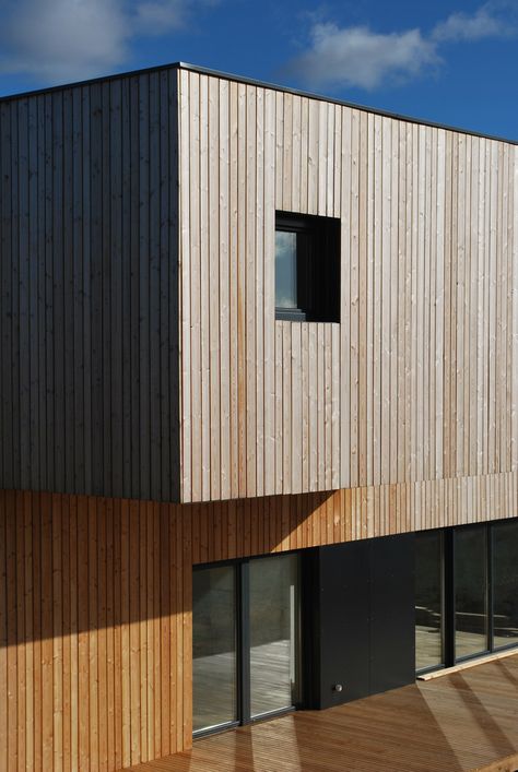 Passive House,Courtesy of rouby hemmerlé architectes Passive Haus, Wood Cladding Exterior, Facade Ideas, Wood Facade, Wooden Facade, Vertical Siding, House Cladding, Wood Building, Wood Architecture