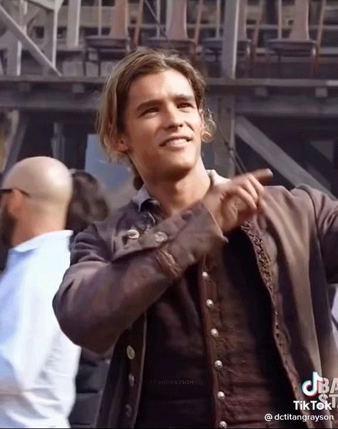 Brenton Thwaites Pirates Caribbean, Henry Turner Pirates Of The Caribbean, Henry Turner, Brenton Thwaites, The Pirate King, Orlando Bloom, Pirate Life, Will Turner, Dead Man