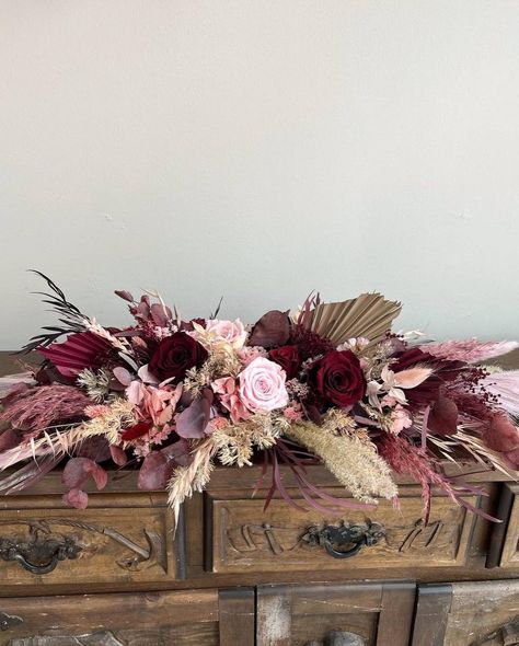 Beautiful combination of deep bourgundy and soft dusty pink colors.🌷🩷 #weddingcalifornia #weddingtexas #weddingwashington #wedding2024 #wedding2025 #weddinginspiration #bohowedding #weddingbouquet #WeddingFlowers #ukwedding Dusty Pink Color Combinations, Pink Color Combination, Dried Plums, Fall Flower Arrangements, Flowers Shop, Boho Bridal, Flowers Wedding, Uk Wedding, Fall Flowers