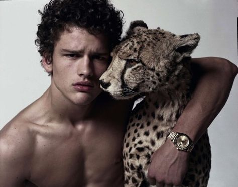 cat l <3 ve !! Milan Vukmirovic, Simon Nessman, Fashion Art Photography, Camera Shy, Model Inspo, Model Aesthetic, Art Poses, Aesthetic Images, Male Face