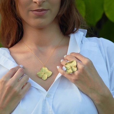 Plant Ring, Hydrangea Plant, Plant Rings, Planting Hydrangeas, Bold Rings, Bold Earrings, Botanical Jewelry, Hydrangea Flower, Big Flowers