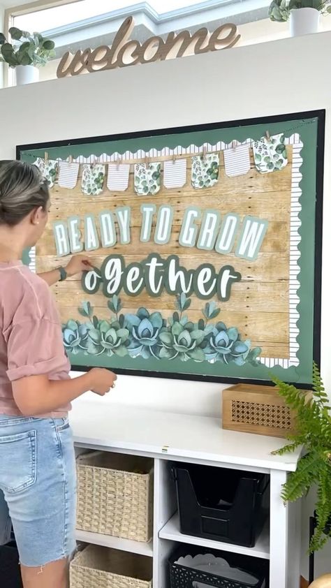 Nature Themed Classroom Bulletin Boards, Greenery Bulletin Board Ideas, Classroom Welcome Bulletin Boards, Growth Classroom Theme, Speech Room Bulletin Boards, Plant Themed Classroom Bulletin Boards, Wood Bulletin Board Ideas, Grass Wall Bulletin Board, Growing Bulletin Board Ideas