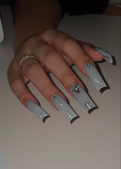 Grey Acrylic Nail Designs, Grey Birthday Nails Acrylic, Short Dark Gray Nails, Grey Nail Ideas Acrylic Long, Grey And Silver Acrylic Nails Coffin, Sliver Nails Acrylic Long, Gray Nails Design, Grey French Tips, Black And Silver Nails Acrylic Long