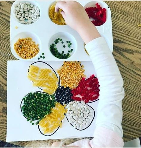 Seeds Kindergarten Activities, Seeds Activity Preschool, Garden For Kindergarten, Seed Pictures Craft, Seeds And Plants Preschool Crafts, Plant A Seed Activity For Kids, Seeds Activities For Preschool, Seed Art Preschool, Plants And Seeds Preschool