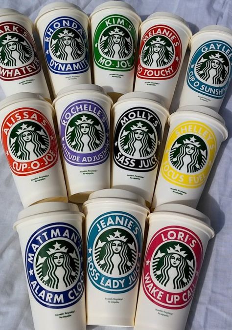 Starbucks Coffee Cups, Starbucks Cup Gift, Café Starbucks, Cheer Team Gifts, Starbucks Coffee Cup, Back To School Gifts For Teachers, Personalized Coffee Cup, Personalized Starbucks Cup, Custom Coffee Cups