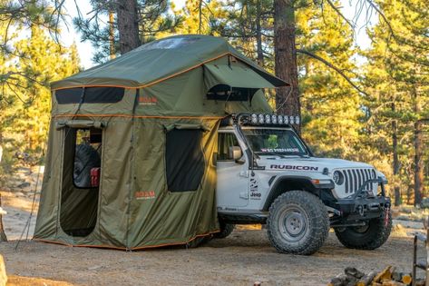 The Vagabond XL Rooftop Tent - Roam Adventure Co. Jeep Tent, Rooftop Tent Camping, Overlanding Gear, Rooftop Tents, 4 Season Tent, Jimny Suzuki, Rooftop Tent, Jeep Camping, Aluminium Ladder