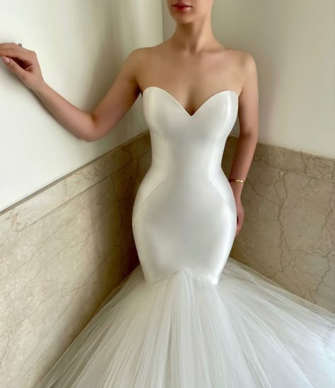 Karoza Bridal, Classic Bridal Look, Satin Mermaid Wedding Dress, Wedding Dress Organza, Wedding Gowns Mermaid, Make An Appointment, Stunning Wedding Dresses, Wedding Dresses Strapless, فستان سهرة