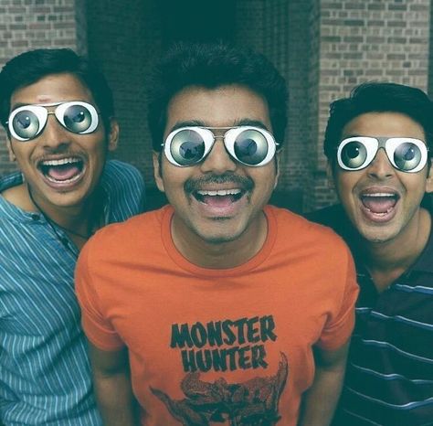 Nanban Movie Vijay Pics, Nanban Movie Image Hd, Nanban Movie Pics, Nanban Movie, Nivedha Thomas, Actor Vijay, Surya Actor, Actors Illustration, Allu Arjun Hairstyle