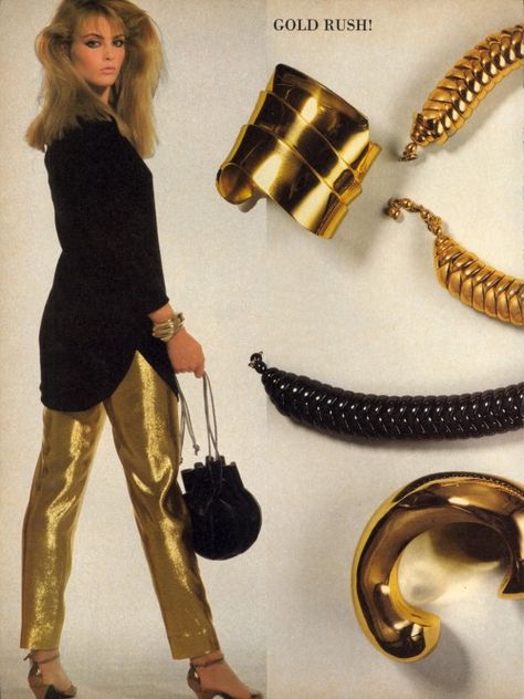 ’Gold Rush’ from……….Vogue December 1981 feat Kim Alexis 80s Disco Fashion, 1990 Fashion, Kim Alexis, Bold Gold Jewelry, 90s Mom, 80's Fashion, Disco Fashion, 1980's Fashion, Mod Squad