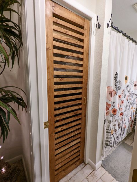 Slat Wall Cabinet Door, Diy Slatted Door, Diy Slat Cabinet Door, Wood Door Bathroom, Modern Louvered Door Ideas, Slat Wood Door, Wooden Slat Door, Diy Slat Door, Wood Slat Closet Door