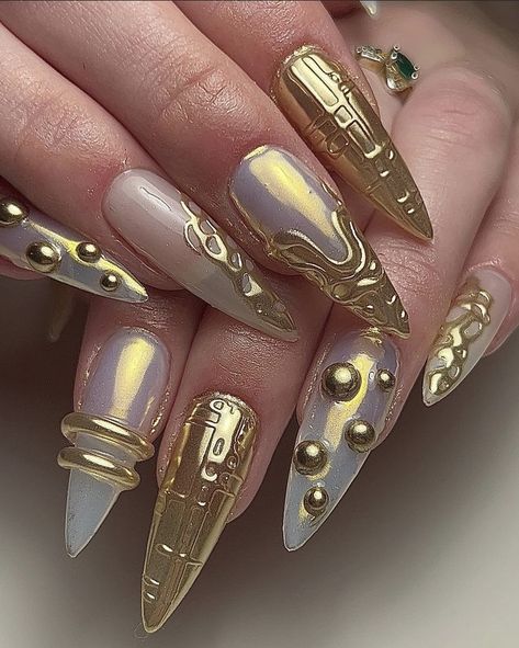 Goddess Nail Art, Gold Goddess Nails, Goddess Nails Designs, Rush Nails, Greek Goddess Nails, Goddess Nails, Nail Design Glitter, Mens Nails, Golden Nails