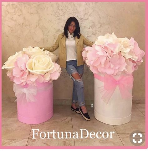 Diy Flores, Large Paper Flowers, בר מצווה, Paper Flower Backdrop, Giant Paper Flowers, Giant Flowers, Manualidades Diy, Paper Flowers Diy, Flowers Design