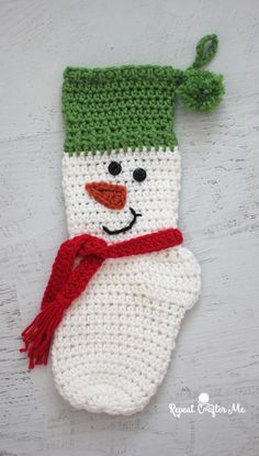 Crochet Snowman Christmas Stocking - Repeat Crafter Me Christmas Stocking Pattern Free, Stocking Pattern Free, Snowman Stocking, Crochet Christmas Stocking Pattern, Crochet Christmas Ornaments Free, Crochet Stocking, Crocheted Christmas, Repeat Crafter Me, Crochet Christmas Stocking