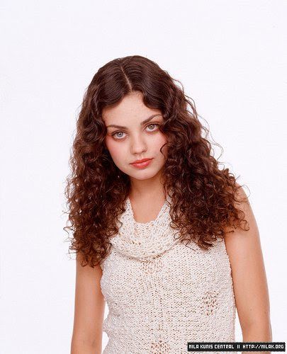 Young Mila Kunis  uncredited portrait / 1998  shared to groups 8/27/19 Mila Kunis 70s Show, Mila Kunis Young, Mila Kunis Photoshoot, Dr Face, Group Of 8, Mila Kunis, Helen Mirren, Junk Drawer, Art Base