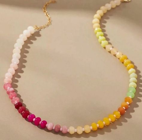 Boutique Packaging, Jewelry Formal, Bohemian Rainbow, Formal Jewelry, Zara Jewelry, Natural Stone Necklace, Jewelry Summer, Rainbow Necklace, Jewelry Dainty