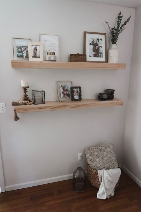 Modern Organic Living Room Wall Decor, Natural Wood Floating Shelves Living Room, Living Room Shelf Decor Floating, Staggered Floating Shelves Living Room Oak, Decrative Floating Shelves, Floating Wall Shelves Living Room, Wood Floatinf Shelf, Natural Wood Floating Shelf Long, Dorm Room Shelves