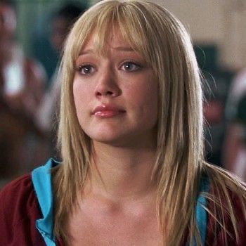 2000s Hair, Another Cinderella Story, Cinderella Story, A Cinderella Story, Hillary Duff, Bangs With Medium Hair, Chad Michael Murray, Amanda Bynes, Hilary Duff