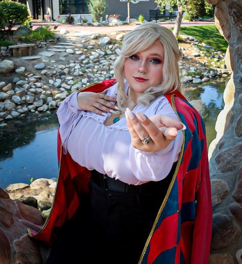 There you are! Ive been looking everywhere for you ✨ im here to ride the carousel of life with you ~ 📷: @obituaryriot Character: Howl Pendragon Movie: Howls Moving Castle ~ #howl #howlpendragon #howlcosplay #howlpendragoncosplay #howlsmovingcastle #howlsmovingcastlecosplay #femhowl #femhowlcosplay #utahcosplayer #utahcosplay #cosplay #cosplayer Howl Sophie Cosplay, Howl Pendragon Cosplay, Howls Moving Castle Howl, Howl Cosplay Black Hair, Female Howl Pendragon, Female Howl Cosplay, Howl Cosplay, Moving Castle Howl, Howl Pendragon Blonde