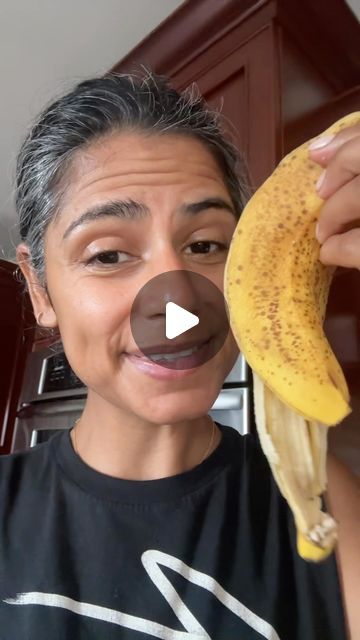 Kirti Tewani on Instagram: "Bananas make a great face mask!" Banana Mask, Banana Face Mask, Banana Peels, Banana Benefits, Face Routine, Banana Peel, Eye Serum, Homemade Skin Care, July 4