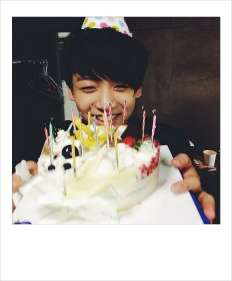 Jungkook Polaroid Aesthetic, Jungkook Polaroid, Birthday Pranks, Polaroid Bts, Jungkook Predebut, Suprise Birthday, Jungkook Birthday, Bts Polaroid, Birthday Posts