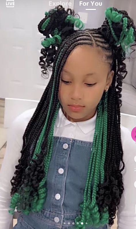 Braided Hairstyles Green, Hairstyles For Christmas Braids, Green And Black Box Braids, Hairstyles For 10 Year Girl Black, Black And Green Braids, Braid Hairstyles For Kids, Kid Braid Styles With Beads, Quick Weave Curly, Lace Wigs Styles