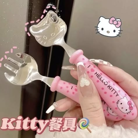 Images Hello Kitty, Sikat Gigi, Hello Kitty House, Charmmy Kitty, Hello Kitty Aesthetic, Hello Kitty Accessories, Fine Writing Instruments, Mia 3, Spoon Fork